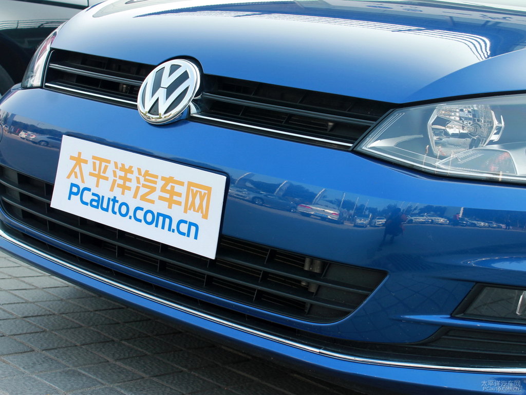 珊瑚藍(lán)高爾夫車頭外觀圖片