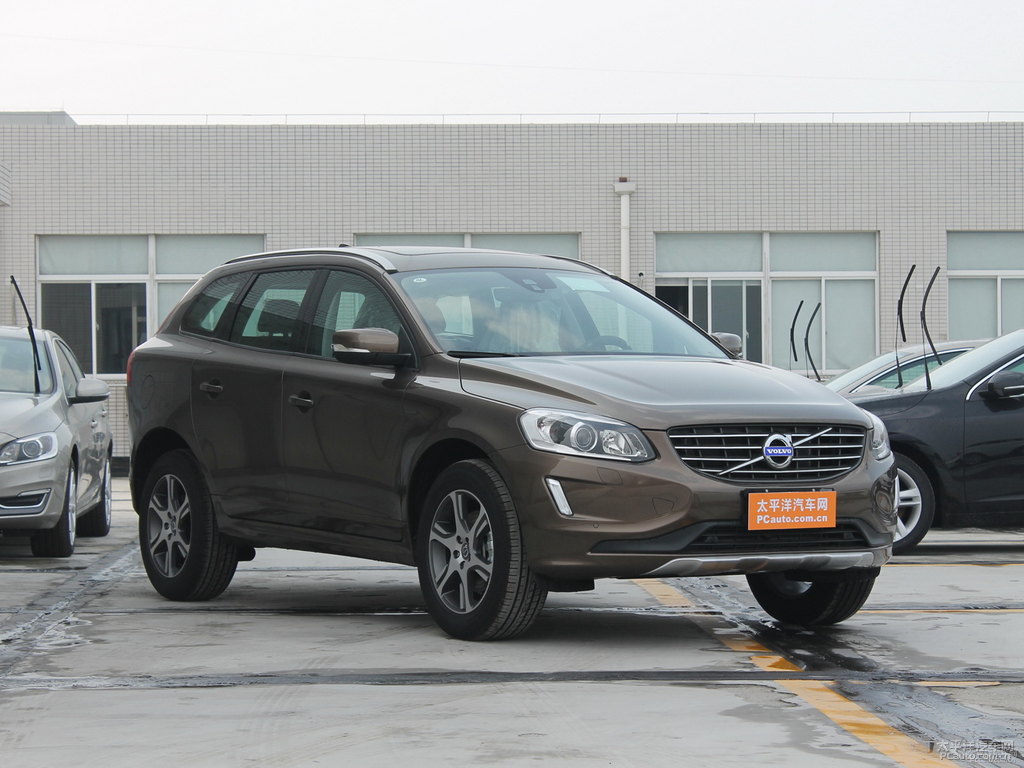ĺɫ~֠XC60(M(jn))܇^^DƬ