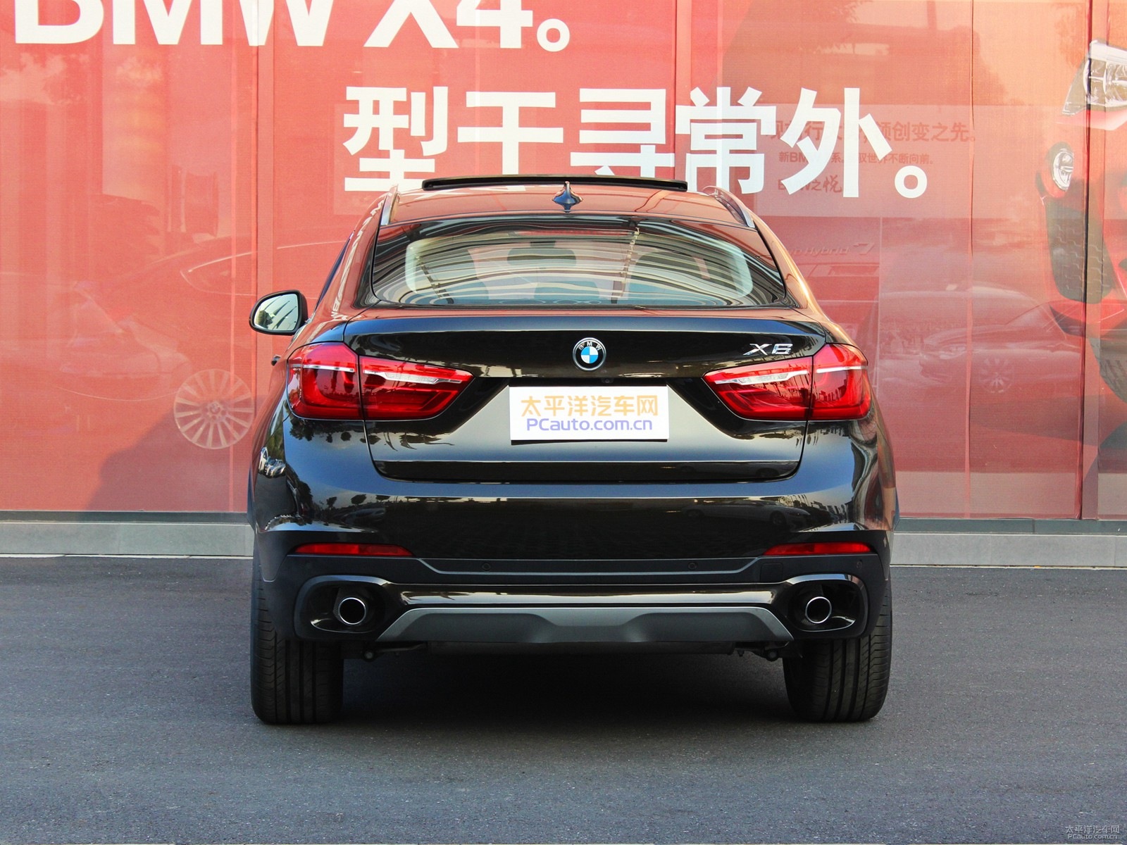 寶馬X6外觀高清大圖