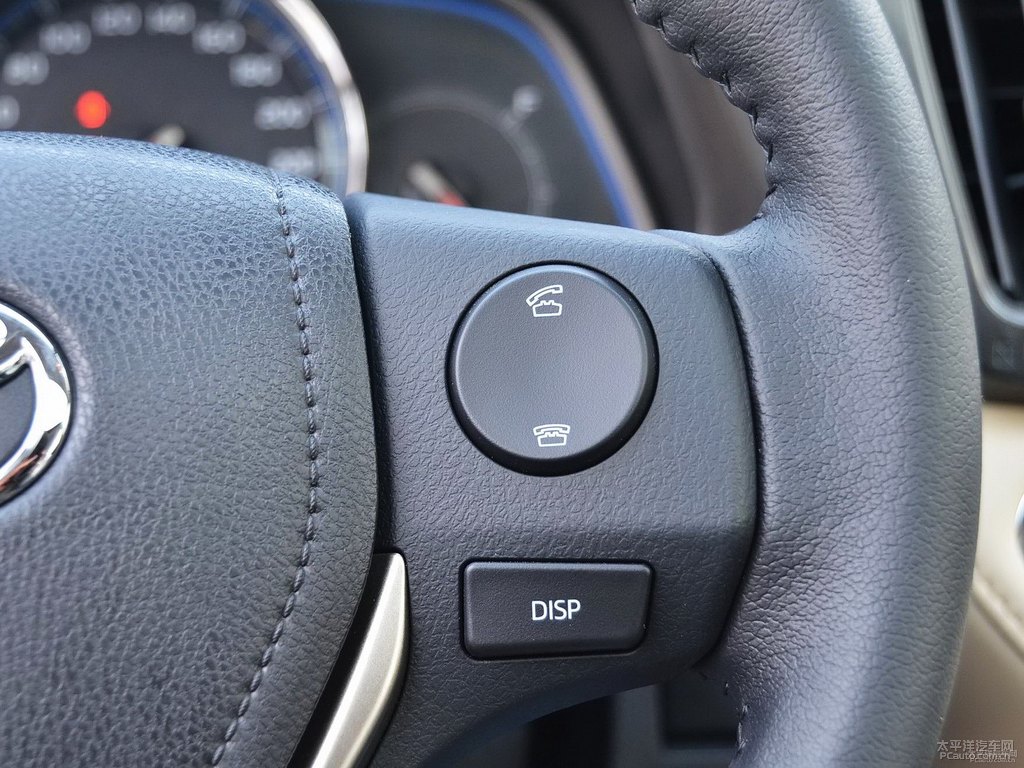 鉑青銅色RAV4榮放中控內(nèi)飾圖片
