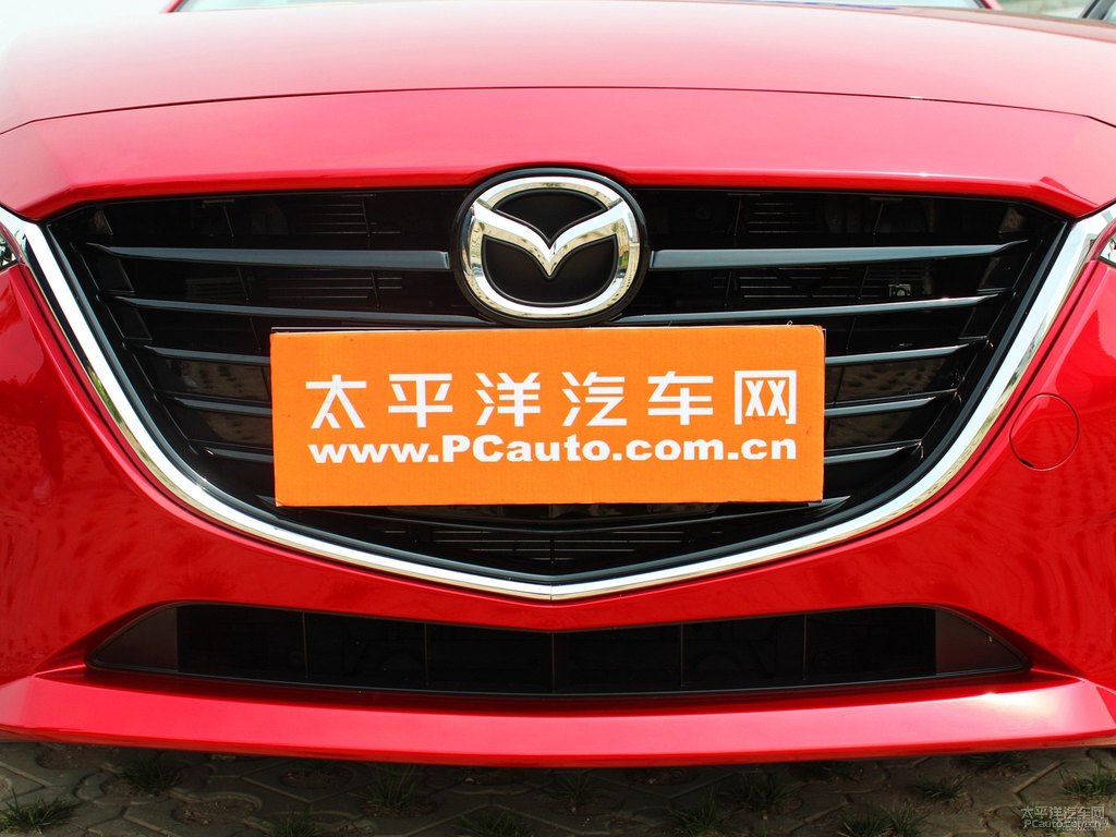 激情紅馬自達(dá)3 昂克賽拉車頭外觀圖片
