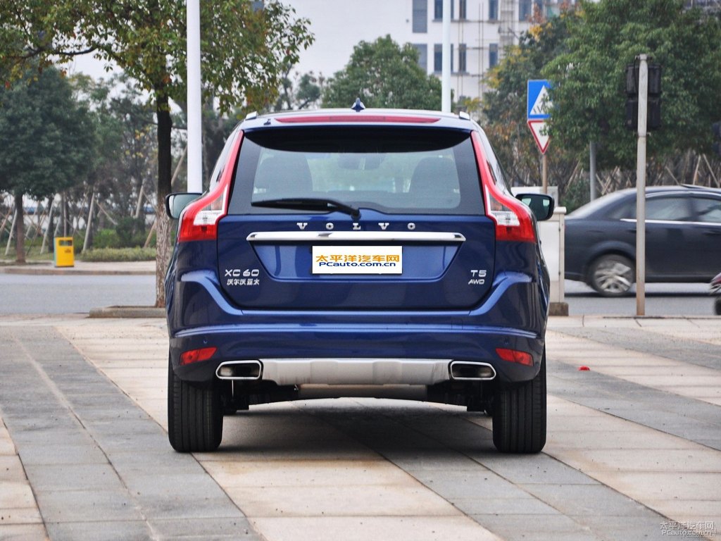 海洋藍沃爾沃XC60整車外觀外觀圖片