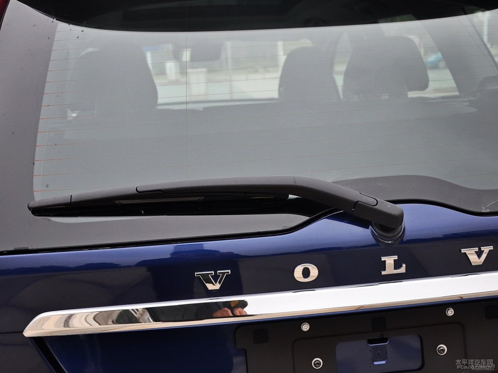 海洋藍(lán)沃爾沃XC60車尾外觀圖片