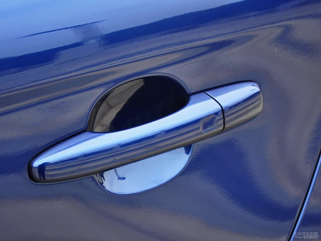 海洋藍(lán)沃爾沃XC60車身外觀圖片