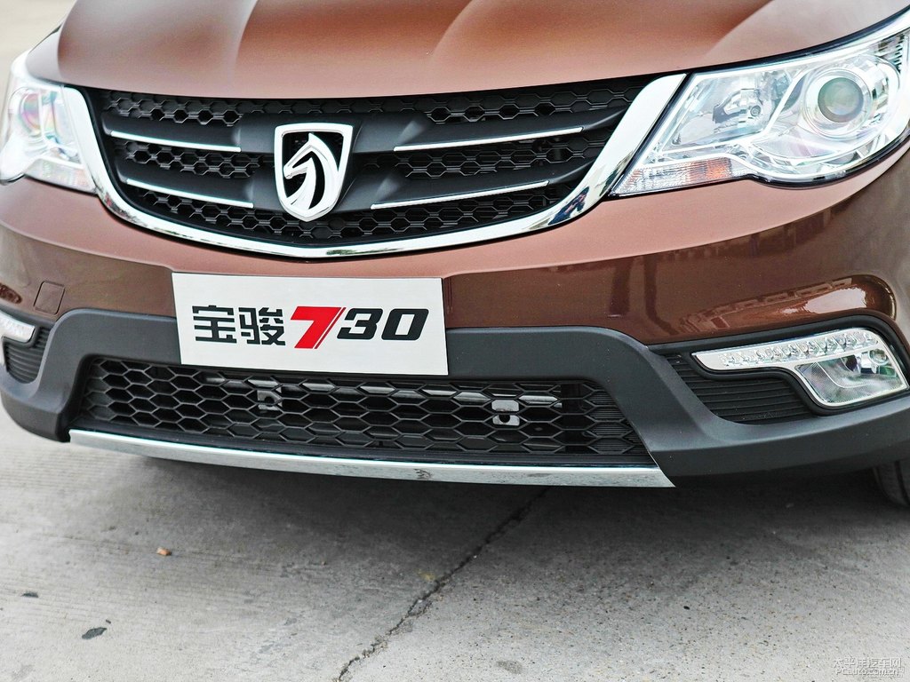 大地棕寶駿730車(chē)頭外觀圖片