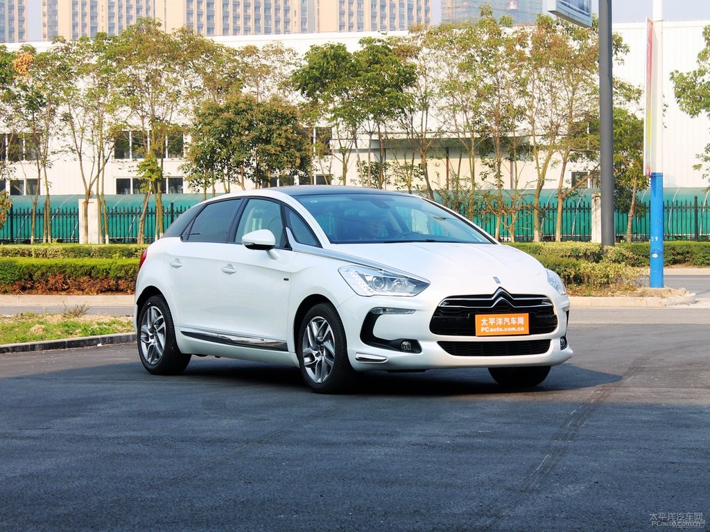 DS 5܇^^DƬ