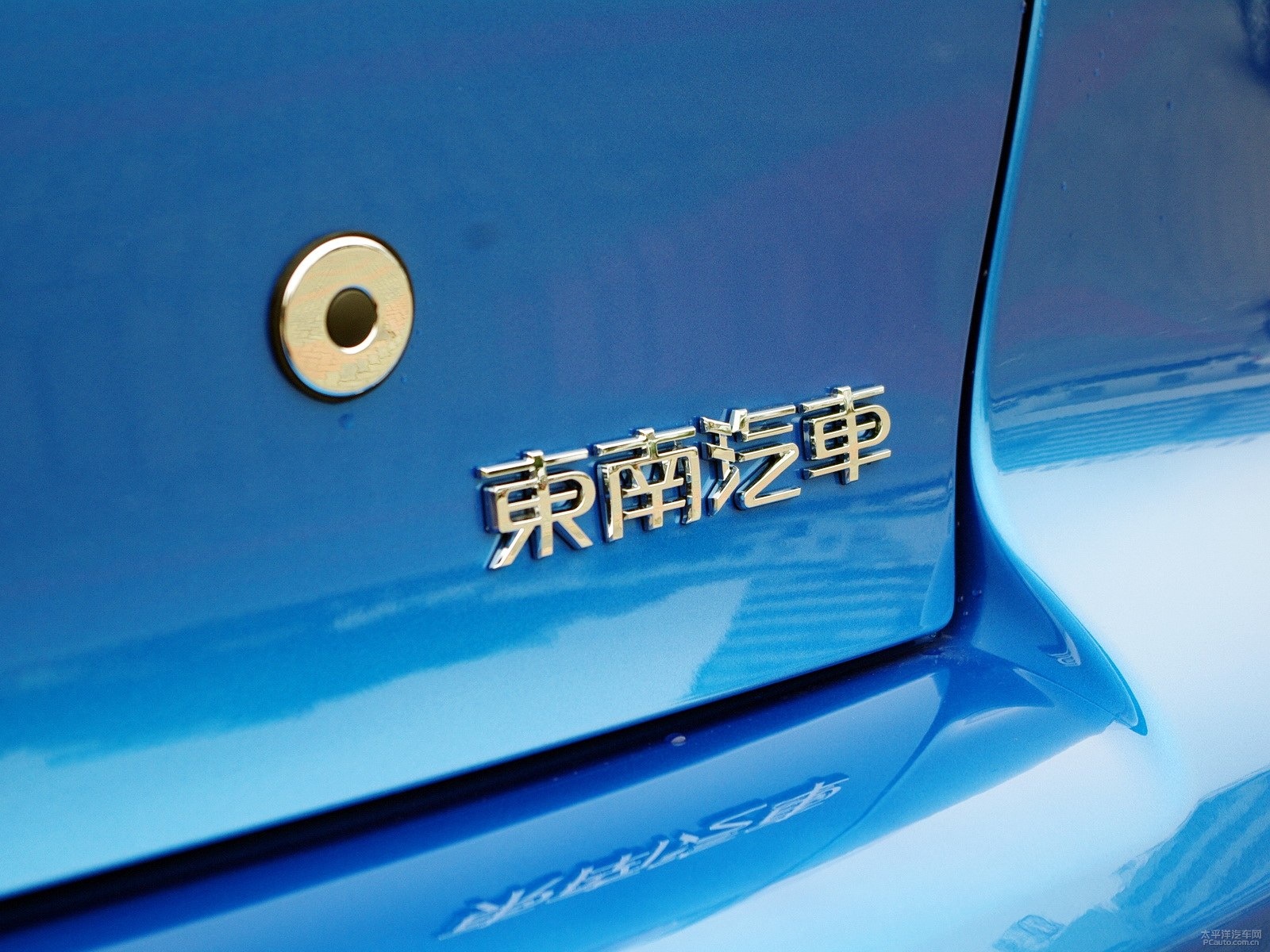 翼神外觀高清大圖