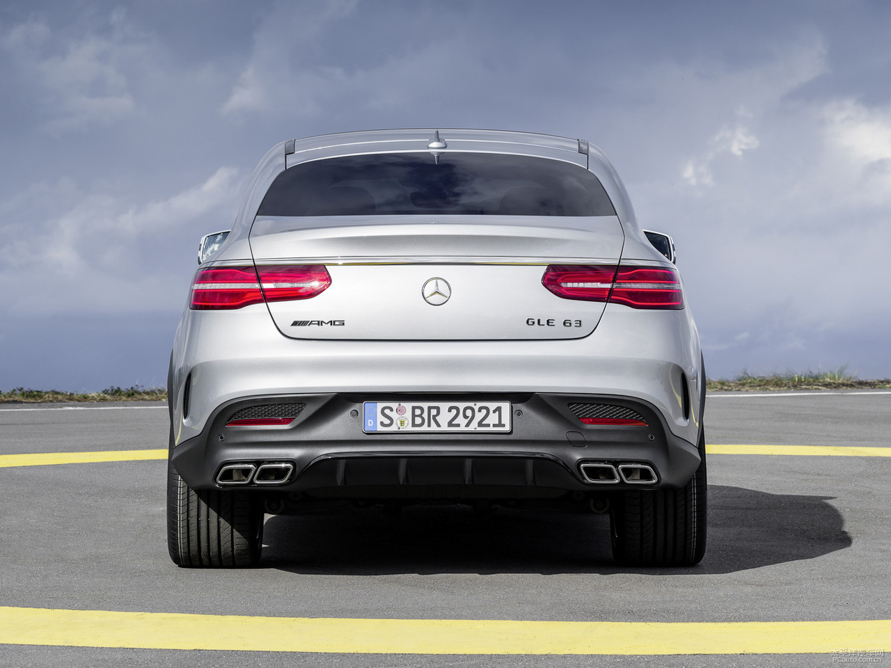 GLE 轎跑SUV AMG外觀高清大圖