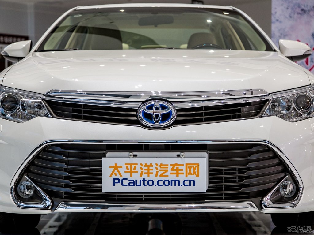 珍珠白凱美瑞車頭外觀圖片