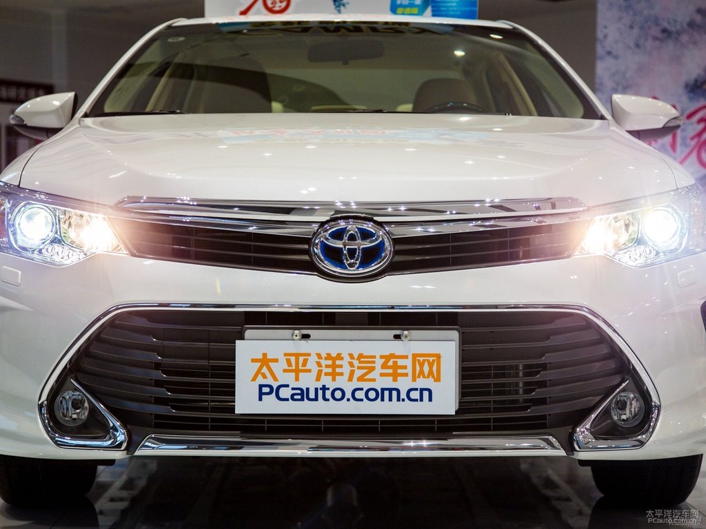 珍珠白凱美瑞車頭外觀圖片