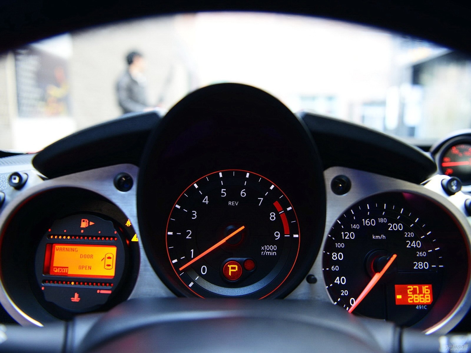 日產(chǎn)370Z內(nèi)飾高清大圖