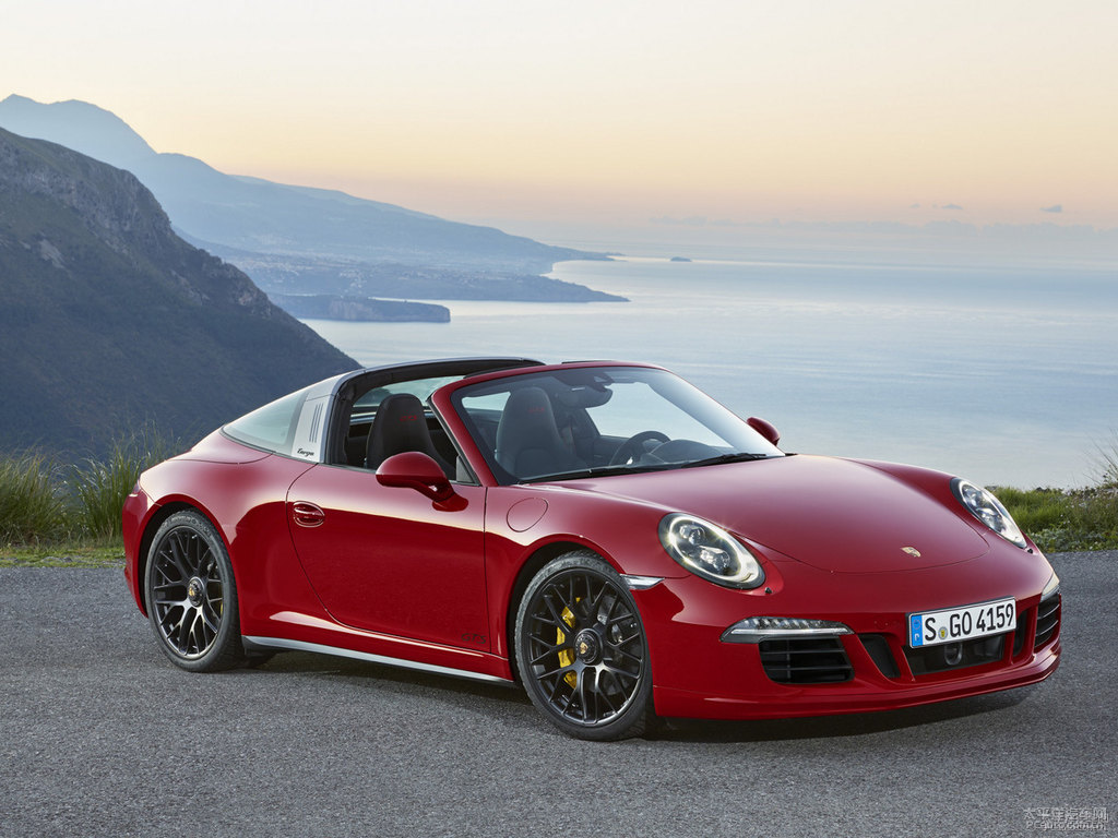 衛(wèi)紅保時(shí)捷911整車外觀外觀圖片