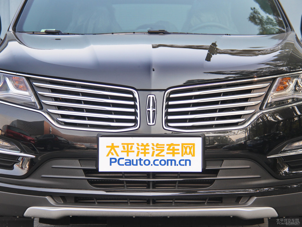 煙晶灰林肯MKC車頭外觀圖片