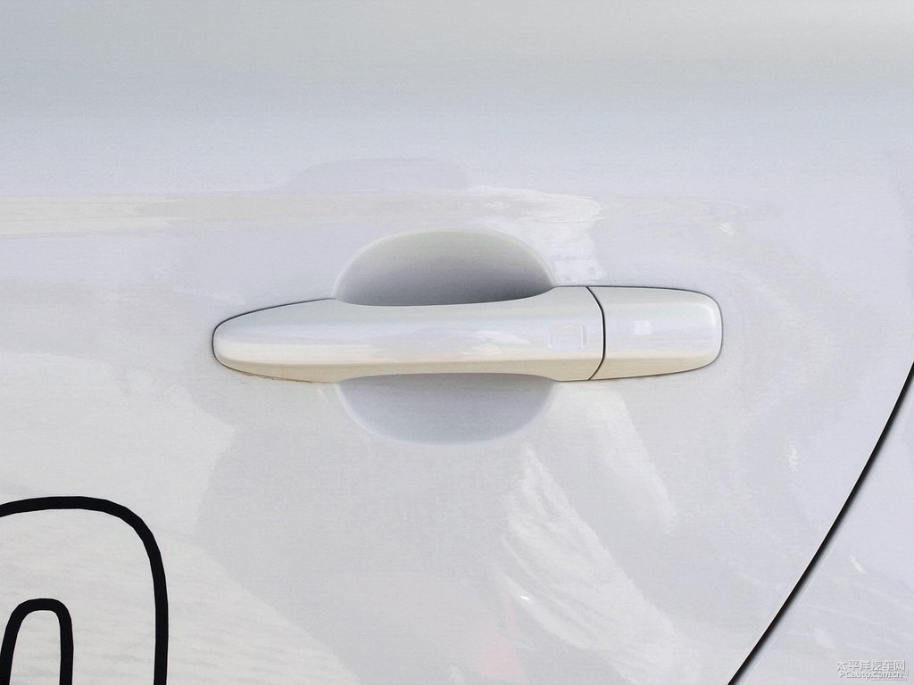 冰雪白沃爾沃XC60車身外觀圖片