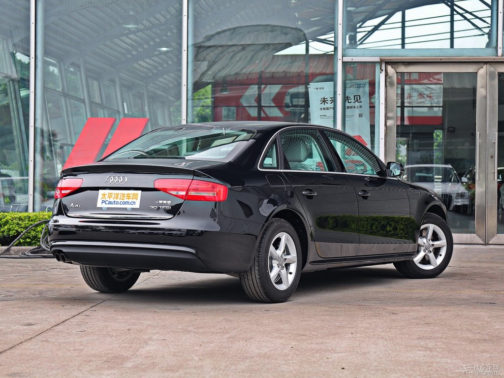 幻影黑奧迪A4L整車外觀外觀圖片