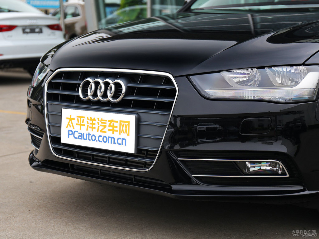 幻影黑奧迪A4L車頭外觀圖片