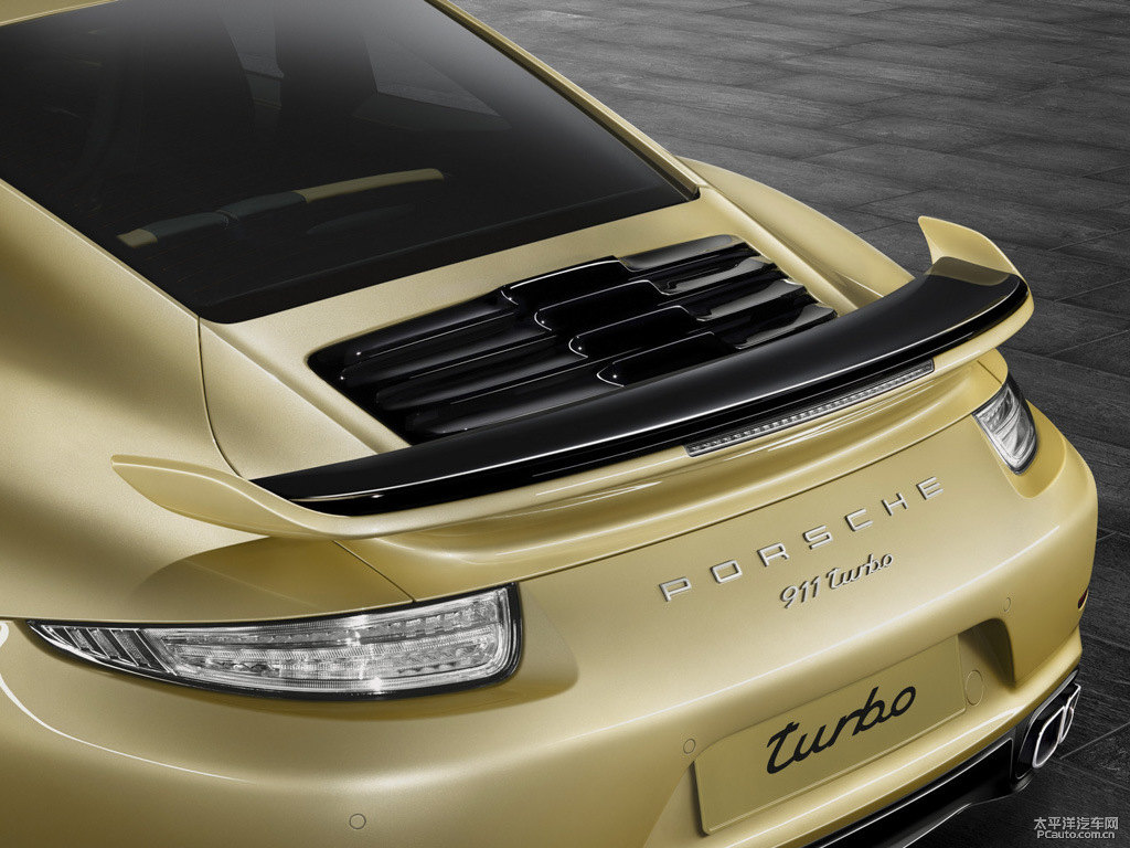 檸檬金保時(shí)捷911車尾外觀圖片