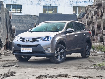 RAV4荣放 2015款 2.0L CVT四驱新锐版