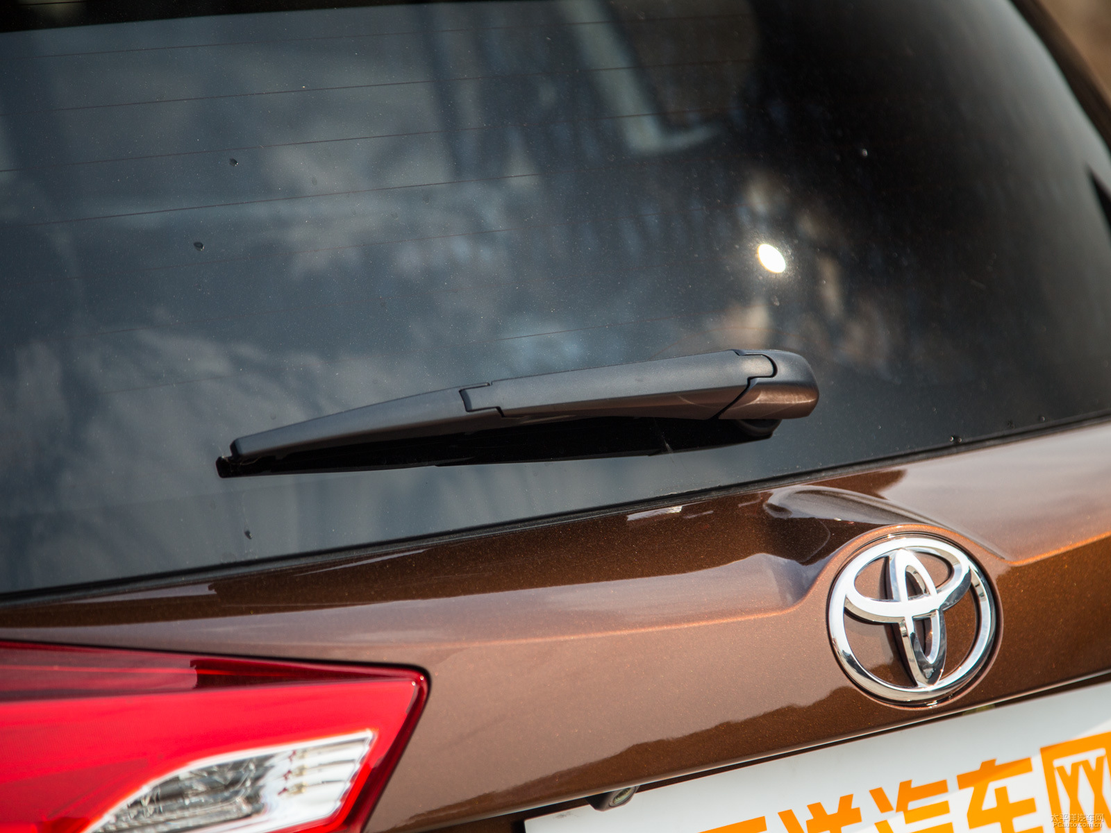 RAV4榮放外觀高清大圖