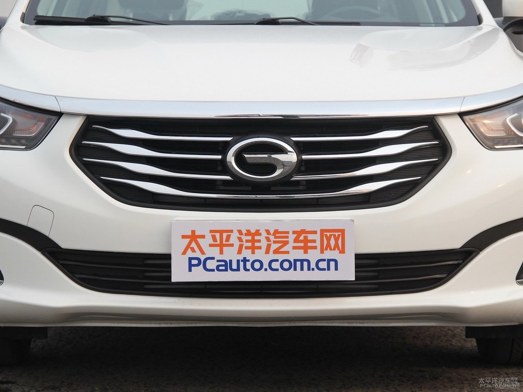 象牙白傳祺GA6車頭外觀圖片