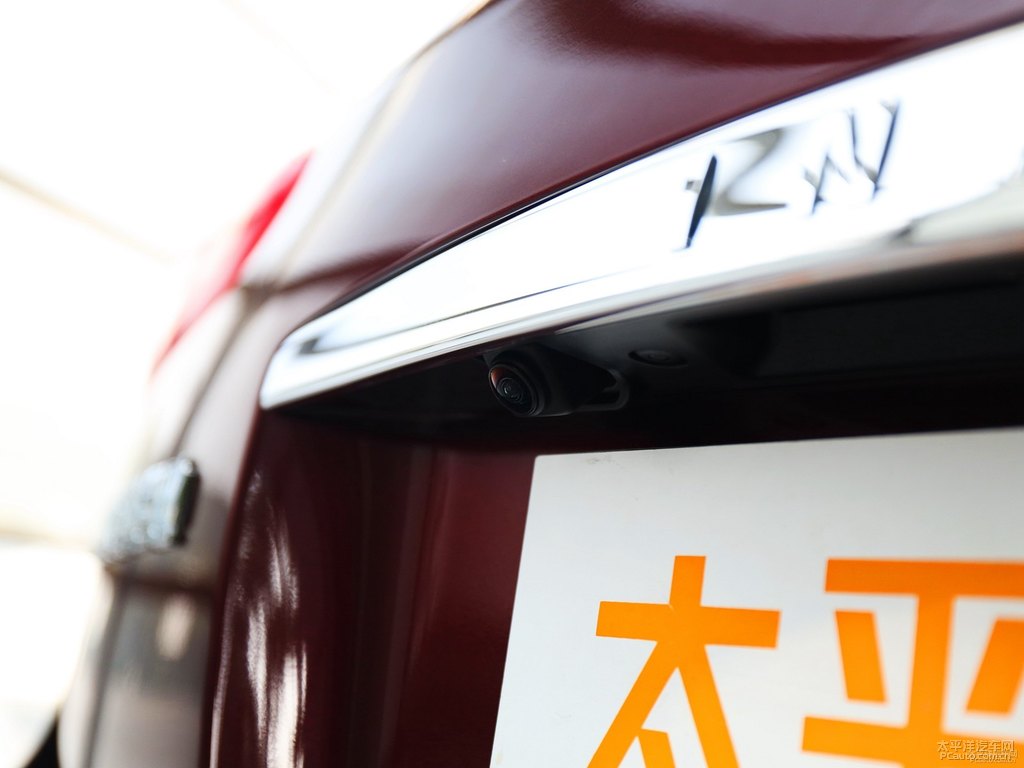 暮色紅英菲尼迪QX50車尾外觀圖片