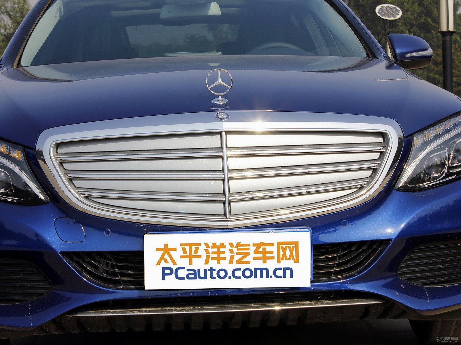 奔馳C級外觀高清大圖
