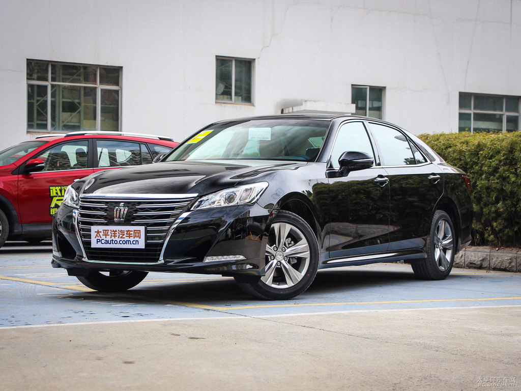 黑色皇冠整車外觀外觀圖片
