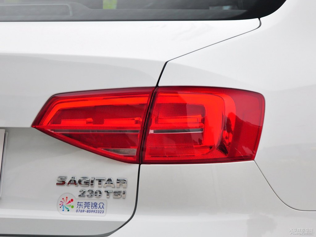極地白速騰車尾外觀圖片