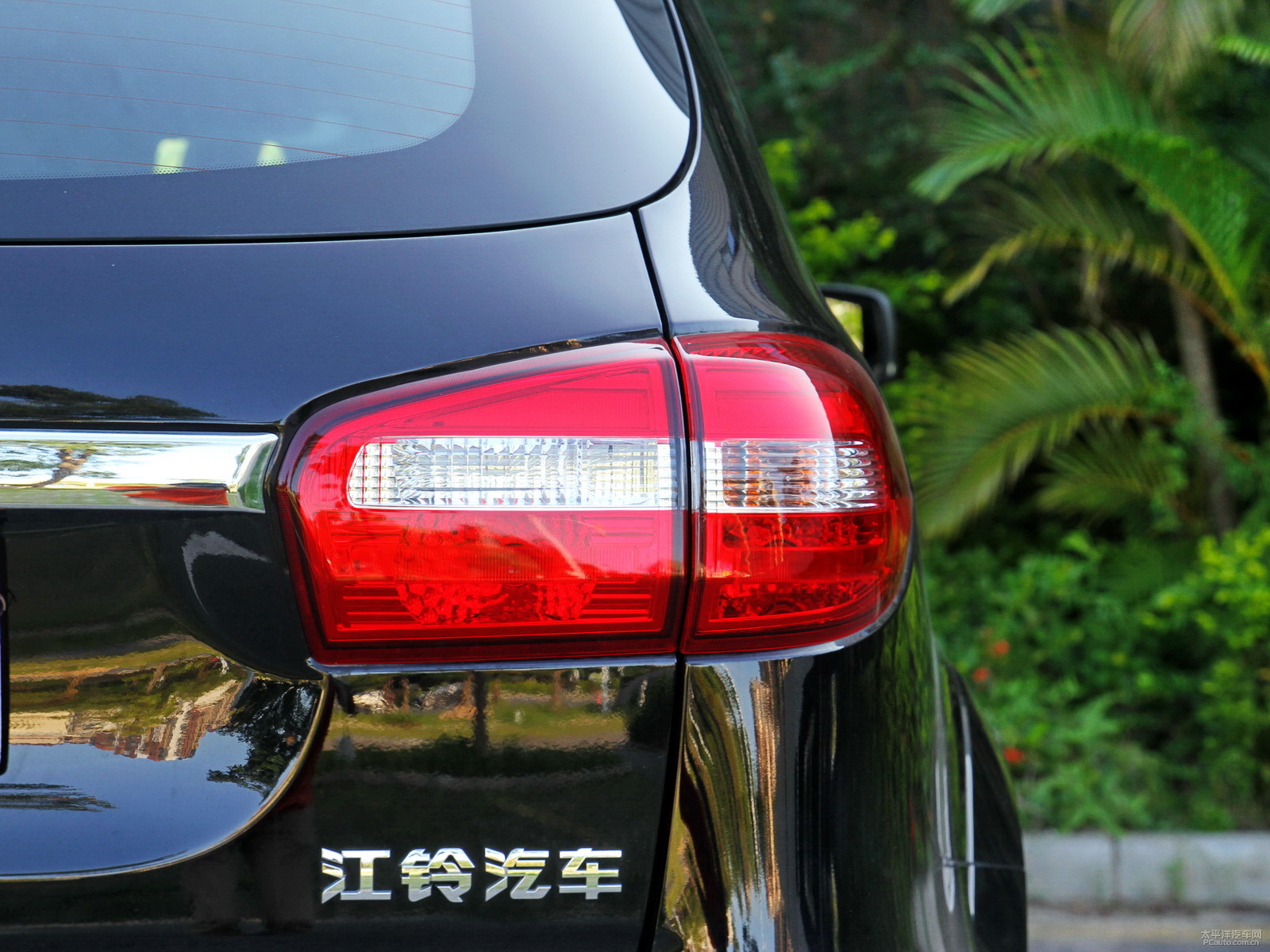 馭勝S350外觀高清大圖