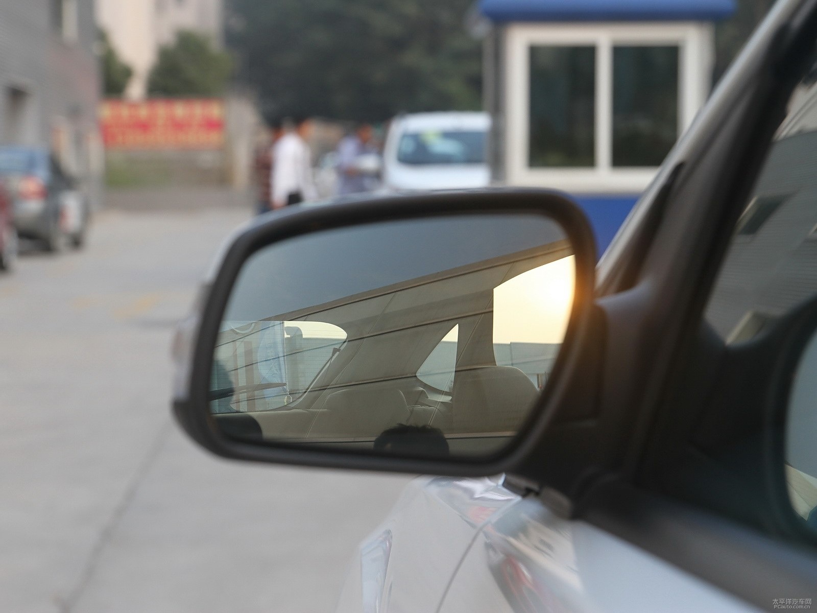 福克斯外觀高清大圖