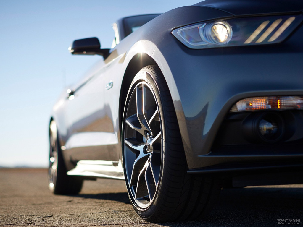 福特Mustang外觀高清大圖
