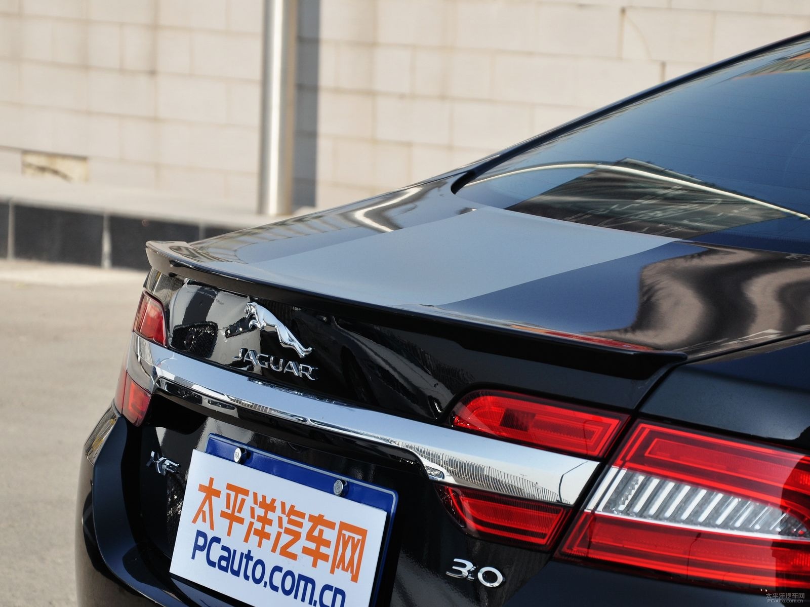 捷豹XF(進(jìn)口)外觀高清大圖
