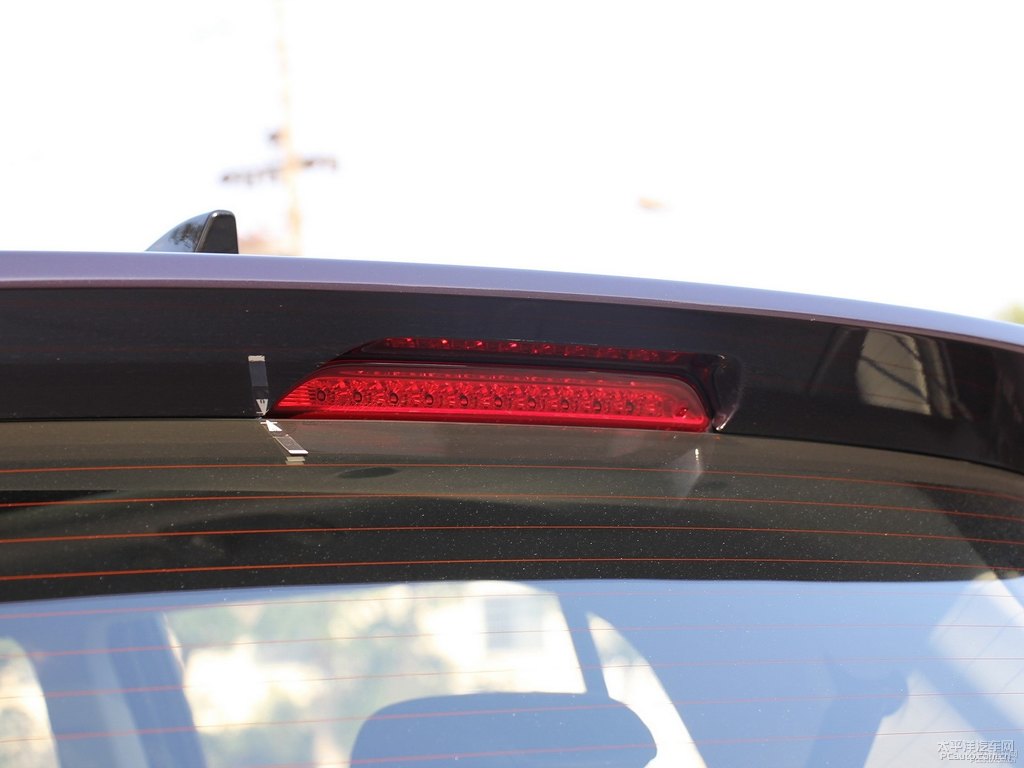 羅蘭紫北京現(xiàn)代ix25車(chē)尾外觀圖片