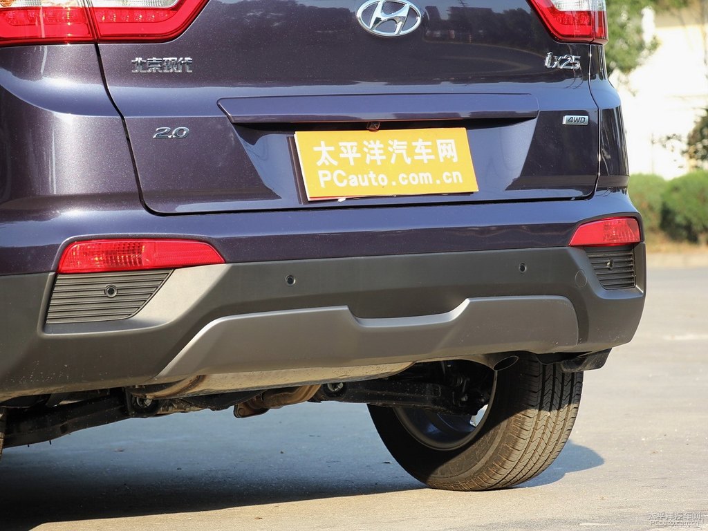 羅蘭紫北京現(xiàn)代ix25車尾外觀圖片