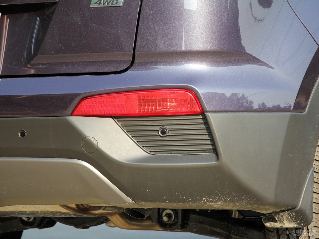 羅蘭紫北京現(xiàn)代ix25車尾外觀圖片