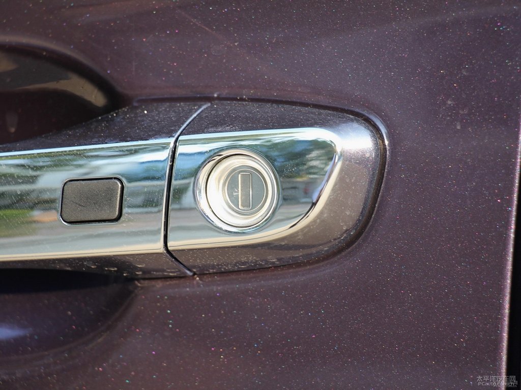羅蘭紫北京現(xiàn)代ix25車身外觀圖片