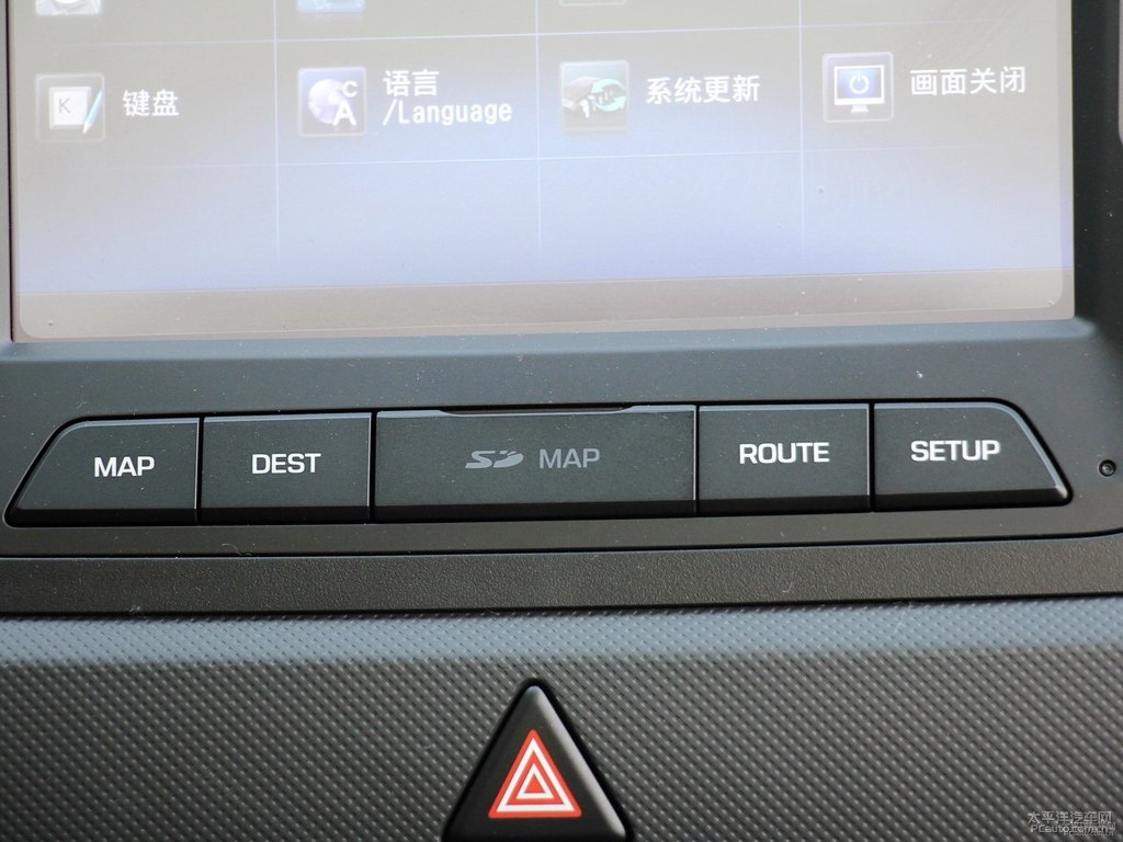 羅蘭紫北京現(xiàn)代ix25中控內(nèi)飾圖片