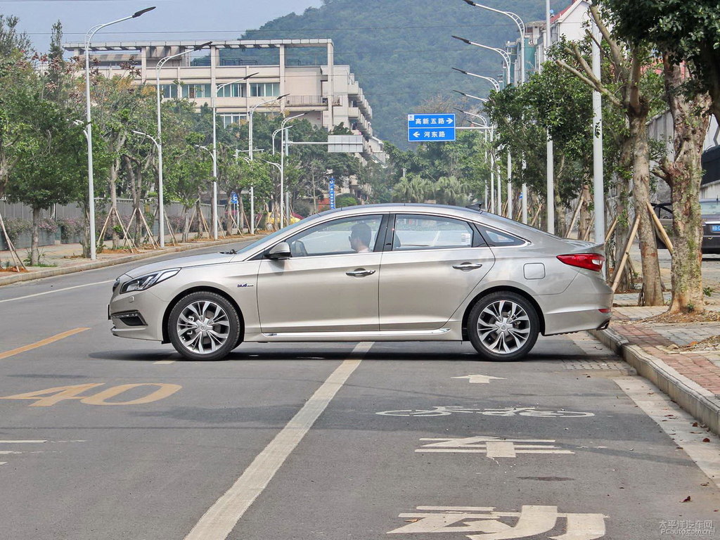 古月銀索納塔整車外觀外觀圖片