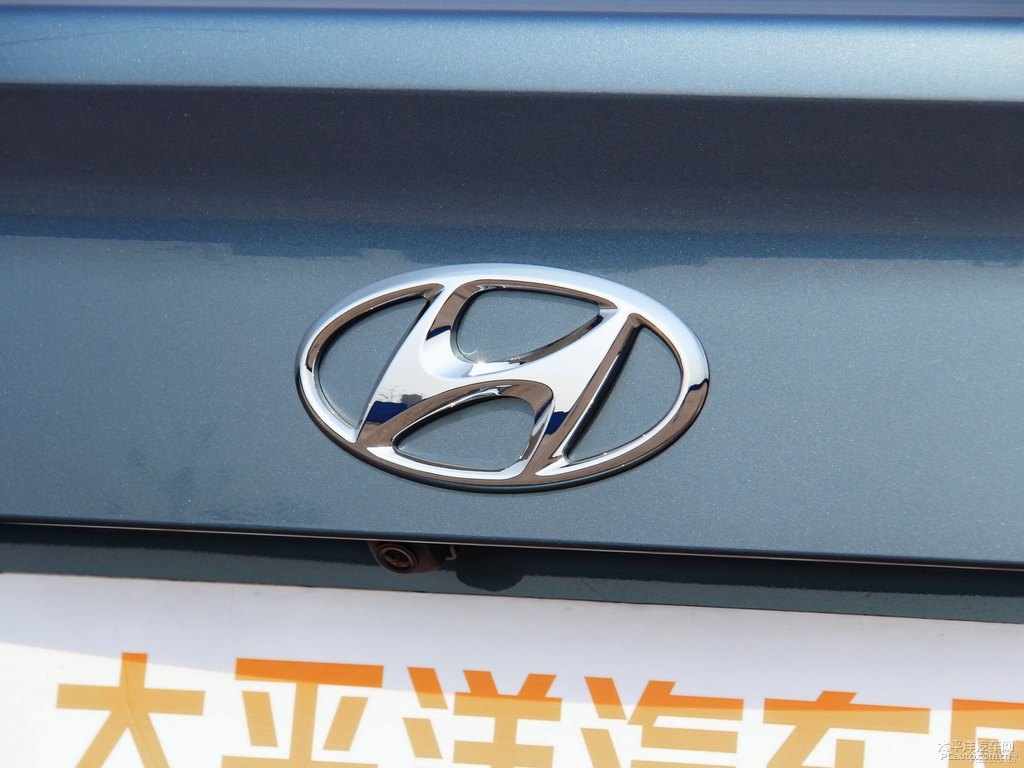 碧海藍(lán)索納塔車尾外觀圖片