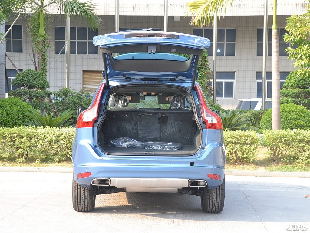 ﺣ{֠XC60(M)gDƬ