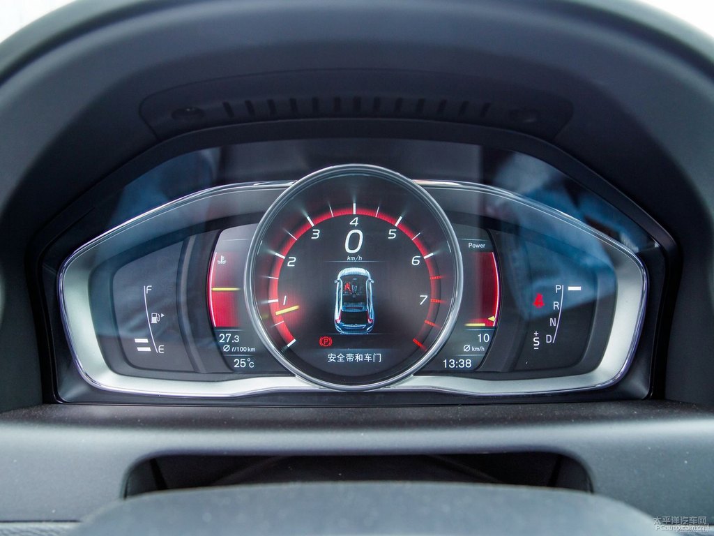 暮色銅沃爾沃XC60中控內(nèi)飾圖片