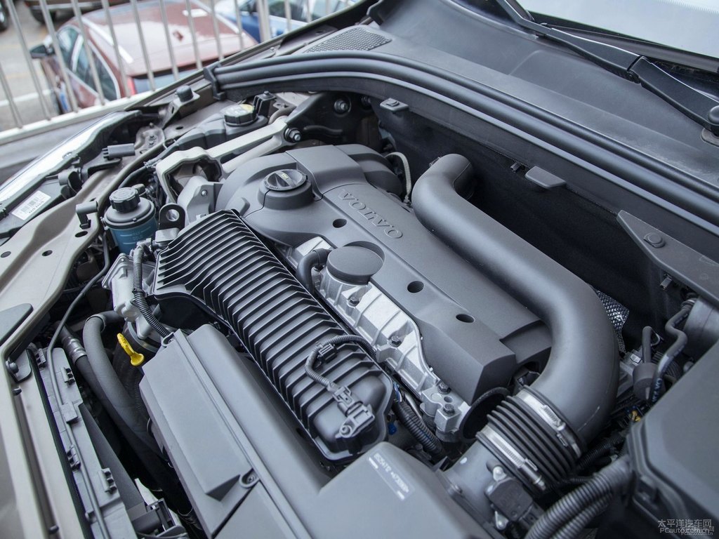 暮色銅沃爾沃XC60發(fā)動機(jī)其它細(xì)節(jié)圖片
