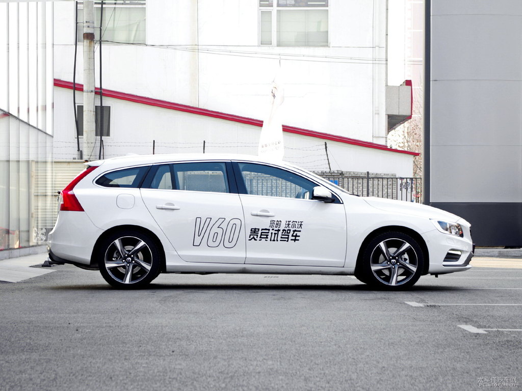 水晶白沃爾沃V60整車外觀外觀圖片
