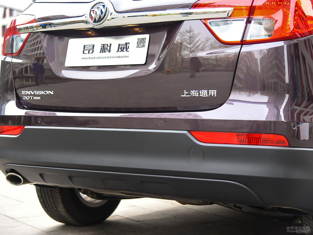 星空紫昂科威車尾外觀圖片