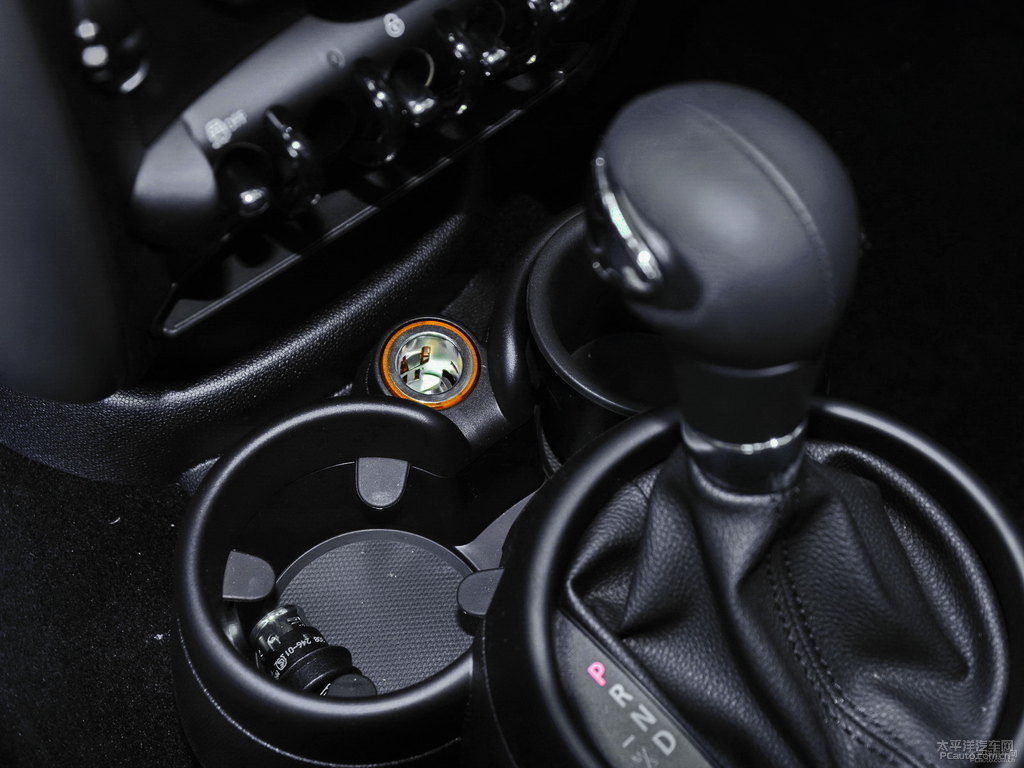 ҹMINI COUNTRYMAN(ch)ggDƬ