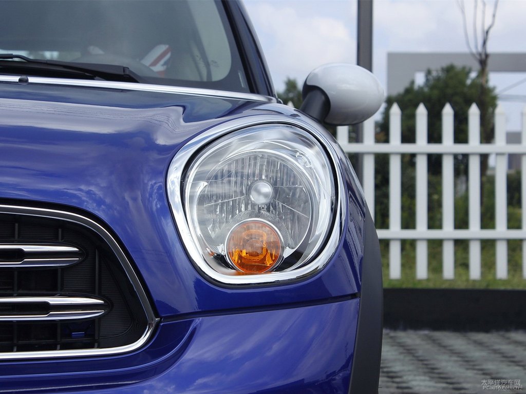 ǿ{MINI COUNTRYMAN܇^^DƬ