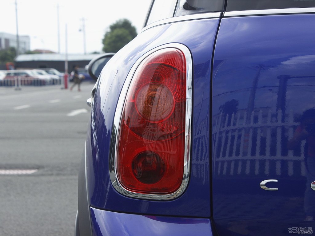 ǿ{MINI COUNTRYMAN܇β^DƬ