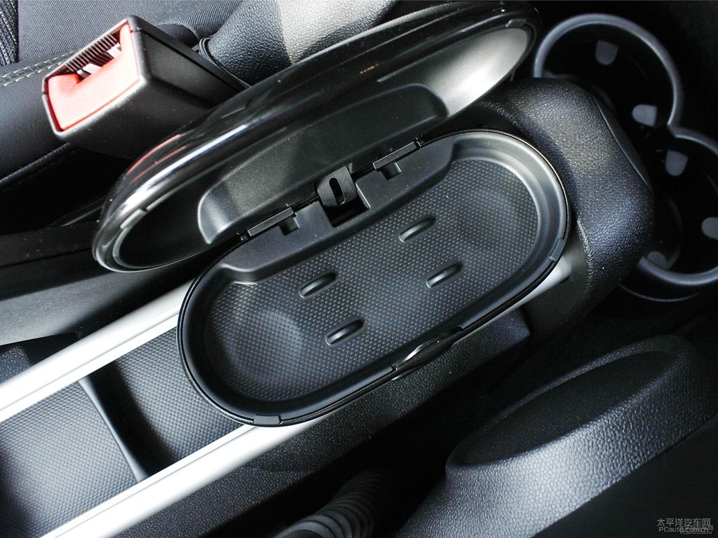 ǿ{(ln)MINI COUNTRYMAN(ch)ggDƬ