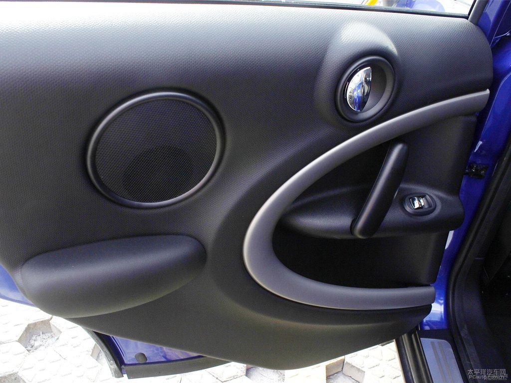 ǿ{(ln)MINI COUNTRYMAN܇(ni)DƬ