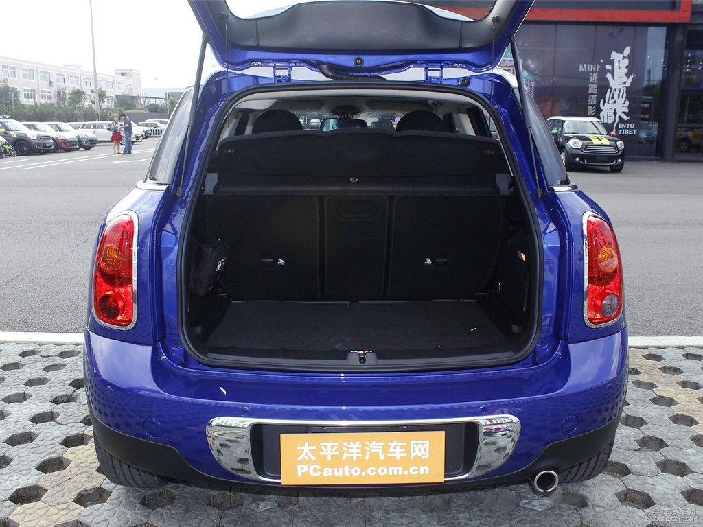 ǿ{(ln)MINI COUNTRYMANgDƬ